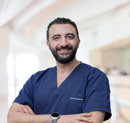 احمد حمدي مندور - نائب جراحه الاسنان والوجه والفكين